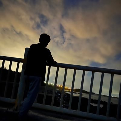 BSK19980's profile picture. ENFP-T 佛系交友 佛系約 感覺派 敏感內容 未滿18請勿追蹤 @KAI1998_0502色情版