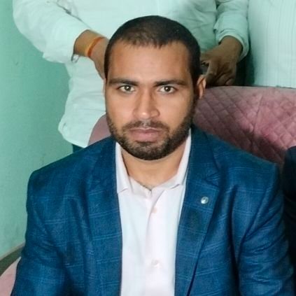 RAVISSHUKLA875's profile picture. 