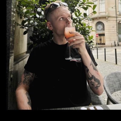 ✨🏳️🌈 Full Odds Shiny Hunter from Amsterdam, 27 y/o. I used to stream on twitch allegedly