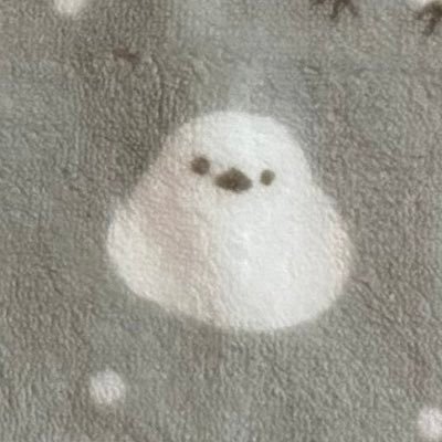 城とドラゴンが大好きな、田舎の1匹すずめ。城ドラ好きな方が、僕の絵や動画を見て、楽しんだり、笑ったり、癒されたりしてくれたら幸いです☻ フォロバ率100%‼︎無言フォロー失礼します‼︎