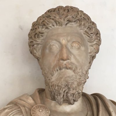 I´m king of myself thus I´m a philosopher. Left-libertarian and believe in solidarity. Reject any kind of porn 🚫I follow back 無為