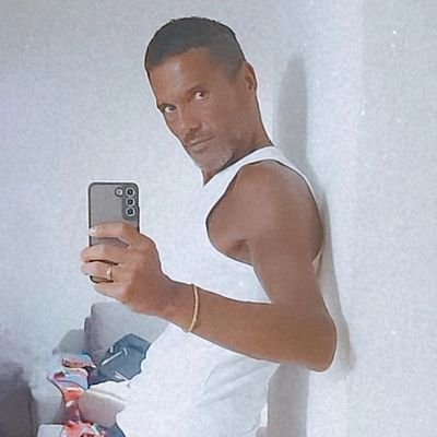 Aritoo_'s profile picture. A veces soy Dr Jekyll y a veces Mr Hyde...