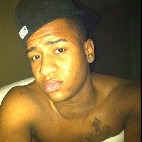 _prettyboyace's profile picture. .nick .18 .abercrombie&fitch .prettyboy .i'm an ace warrior