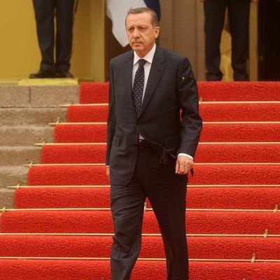 Okumak soylu bir eylemdir.
Hayatın amacı bilgi değil, eylemdir.
Youtube Adresim:
https://t.co/Nzr6ENgpQC