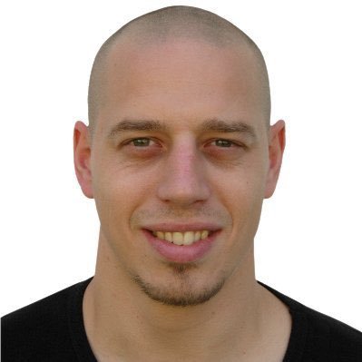 Web Dev and Founder. Father of three. Loving tech and digitalization. Tesla & Musk enthusiast and $TSLA long term investor since 2017.