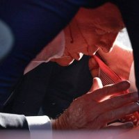Vote Red (@miazimm68137189) 's Twitter Profile