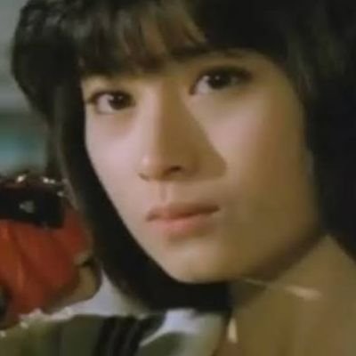 私の考えたこと感じたことを、日々たんたんとつぶやいております。よろしければフォローお願いします。あやしいのは無理ですが、フォローバックさせていただきます。DMとエロと勧誘と現金配布はお断り。そんな私ですが、よろしくお願いします。