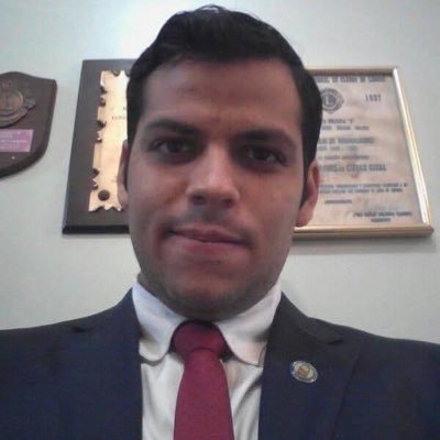-Marketing Político y Defensor DDHH, Condecorado con la Orden Honor Al Merito del Buen Ciudadano - Exiliado - Perseguido Politico