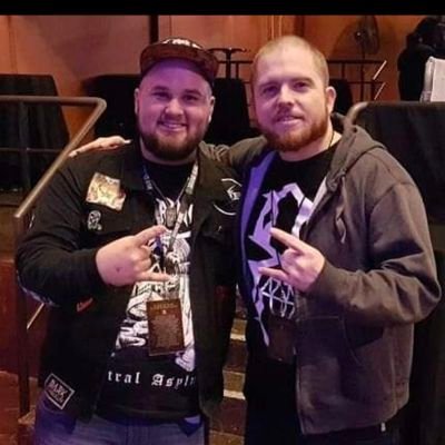 MetalDad912's profile picture. Knocked Loose, Hatebreed, Frozen Soul, Deafheaven Incendiary and Terror

I love music. It's an extension of who I am.