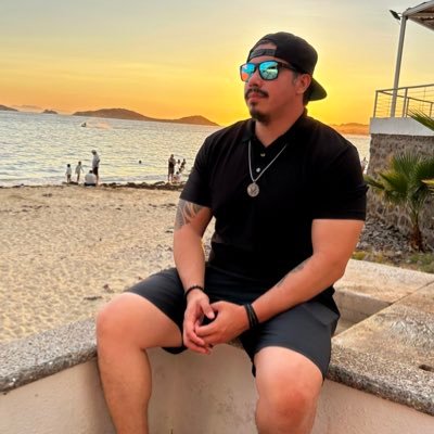 Entrepreneur 📈 AZ 🏜️ Hispanic Marketing Expert 👨🏻💻