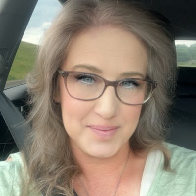 AudraR7868's profile picture. Marine Mom for Trump