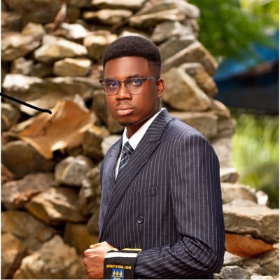 Chris_Amoasi's profile picture. Law Student⚖️ || Research Assistant📊 || I write articles🖊, business plans🌆, project works📖, thesis 📚etc. || Work Editor📉📈 ||. In all Family First❤️.