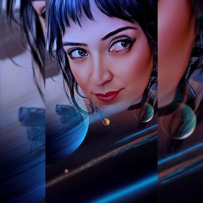 Creativa con alma rockera 🎸 | Diseñadora, especialista en social media & bruja blanca 🕯️ | Fundadora de SpookBone 🐾 | Magia, sarcasmo y vínculos reales 🌿