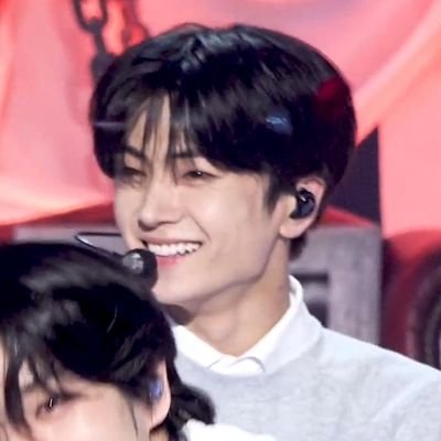 ngimnhh's profile picture. yêu chây hún s1tg