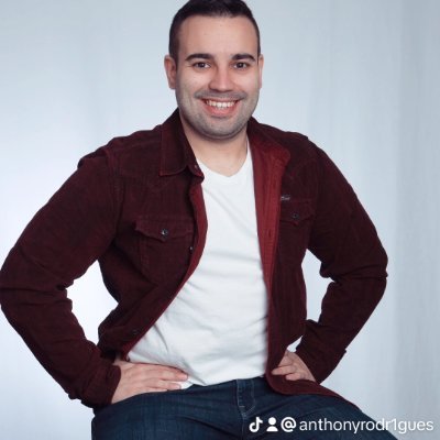 Certified film major. I write screenplays and act 🎬 👨💻 🎮 ✍️
Instagram 📸: @ anthonyrodrigues19
TikTok 🎶: @ anthonyrodr1gues
BeReal: @ anthonyrodr1gues