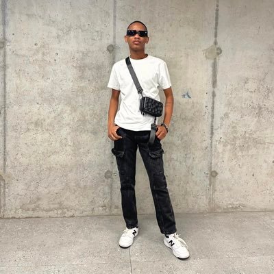 tk1_leteba's profile picture. Leo Insta: @onlyhim_tk
🌸