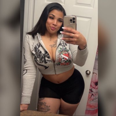 _BigNika's profile picture. God is within me, i will not fail! 🌹🐘 Maturing🧘🏻‍♀️ Growing 🦋 Glowing 🌟