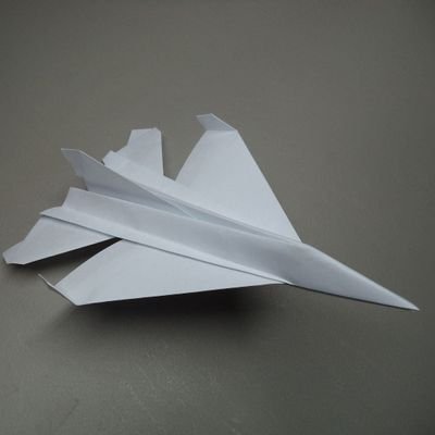 paperplane12345's profile picture. 