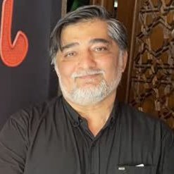 کمی سیاست وفرهنگ(اتحادیه دانش آموزی)،آموزش( آینده سازان)،دفاع مقدس،و...
همه سمت شمشیر زده ام
ملاکم حق است و ادب