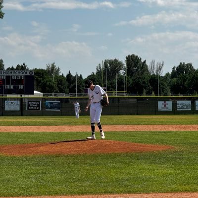 | MVHS 2026 | RHP | 6,2 156 @slammersbasball -gunnarholtkamp@gmail.com