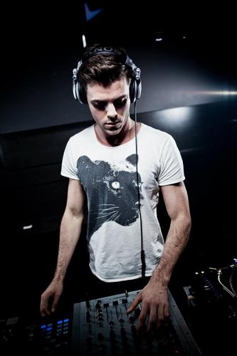 james_pople's profile picture. 