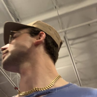 AydenVlrt's profile picture. 6'2
 radiant LFT