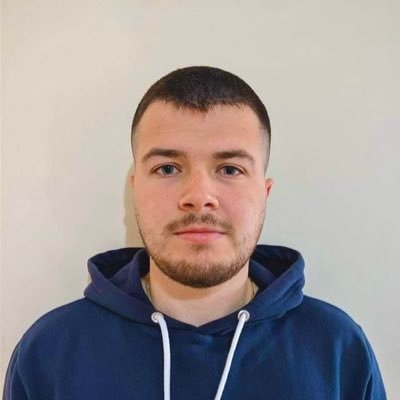 manosgou's profile picture. /* Professional bug creator */