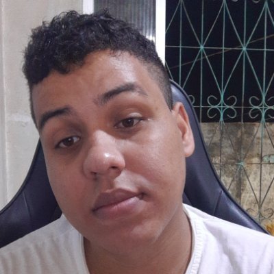 É prova de inteligência saber ocultar a nossa inteligência.