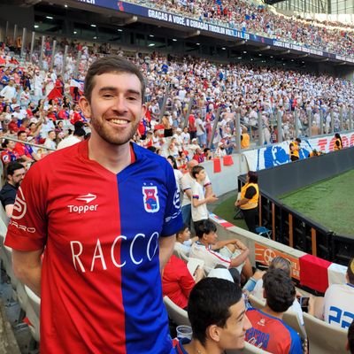 Fale sobre uma dessas 3 coisas e vc me conquistará: Paraná Clube, Lula e Sertanejo