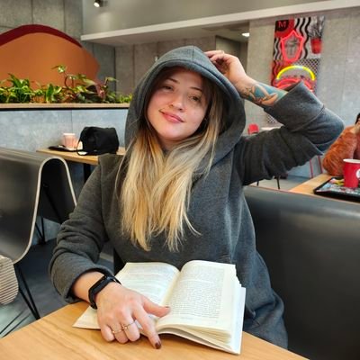 MiRuelSkY's profile picture. Más navegada que nunca!
Resiliente
