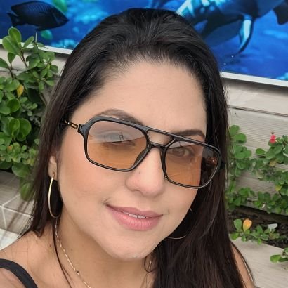 Tanmira3's profile picture. Advogada | Ariana | Apaixonada pela vida | Casada.  🌎🍷