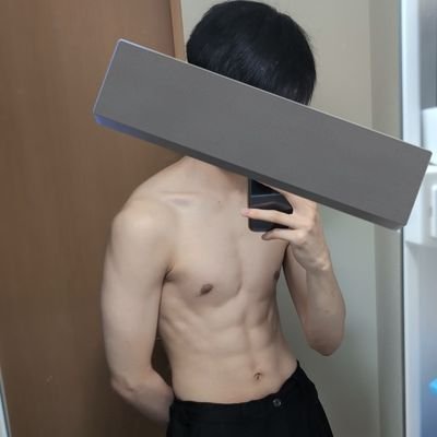 Ryo_31415's profile picture. ただの腹筋好き。
基本的に腹筋の投稿しかしません
最近少しバイ気味？(腹筋綺麗な人は男女問わず好きです✨)