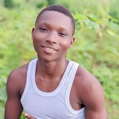 BEssowzina's profile picture. 