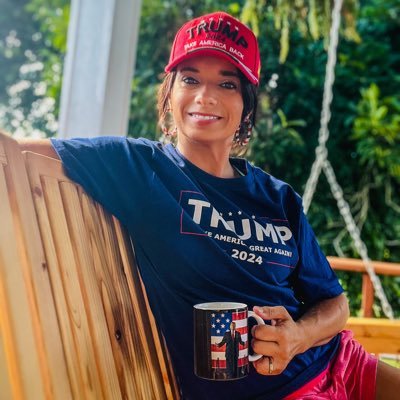 MandyNoel33's profile picture. 