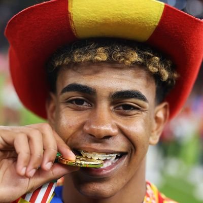 SLB_GA's profile picture. @SLBenfica @GDChaves1949 & Messi