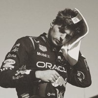 Max (@ducthmanthings) 's Twitter Profile