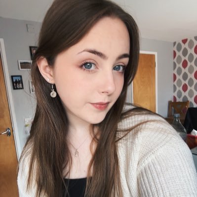 aoibheannn's profile picture. it’s like ay-veen btw