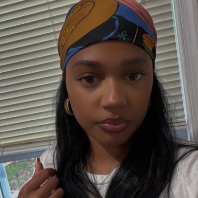 🤍. Profile
