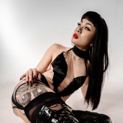 MistressJoyen Profile Picture