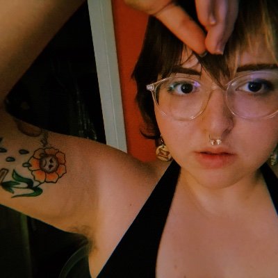 freshoatmilk's profile picture. anyways,