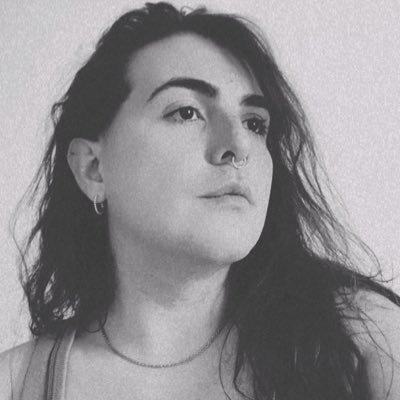 Estudante de Ciências Sociais e Antropóloga por teimosia | Militante do Afronte! e do PSOL | Aqui eu reclamo (muito)