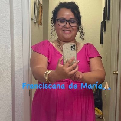 Catequista. Consagrada a la Virgen Maria. Misionera del Agradecimiento FM @PSantiagoFM #salsadancing #politicalscientist #politóloga @PJavierOR @lopezdoriga
