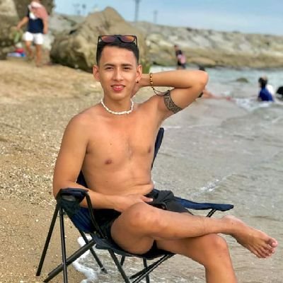 24 || 5'7 || VERSA BOTTOM || NOT FOR HIRE || OPEN FOR COLLAB || ON PREP || TG: @bertzkie24