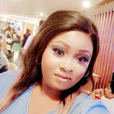 AmadaGlod's profile picture. my name is amadagold, am a YouTuba,  and i love watching movies and i love cooking, dancing, singing,for the favourites one i love, i love jokes