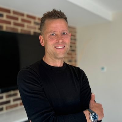 GarethEThomas's profile picture. Rugby loving, seafood obsessed, travel-mad father of three. Head of Comms at https://t.co/6jh1hfFxfn Views are my own etc.