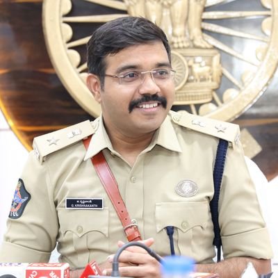 Official Handle of Nellore District Police. Please don't report crime here. In case of emergency please #Dial100/ #Dial112, #WhatsApp_9440796383