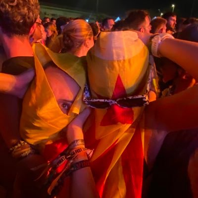 Ànima lliure 🕊 Estudiant d’història o humanitats encara no ho tinc molt clar
Al final estudio les dos