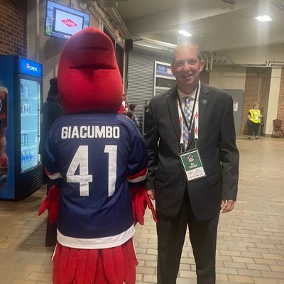 view from office: https://t.co/GdV2rPMxvf Husband, father, former New Jerseyan and hockey exec now GM at ASM Global