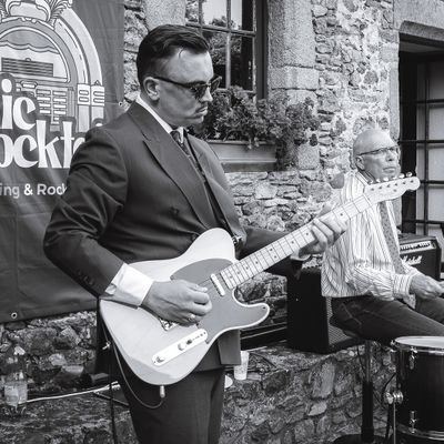 Music lover | Guitar player | Vintage lover | Photography