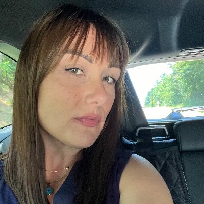 Wife 💍, Mama 👩👧👦, School Bus driver 🚌, Jesus Follower ✝️, #SeniorSwiftie since Red 🫶
